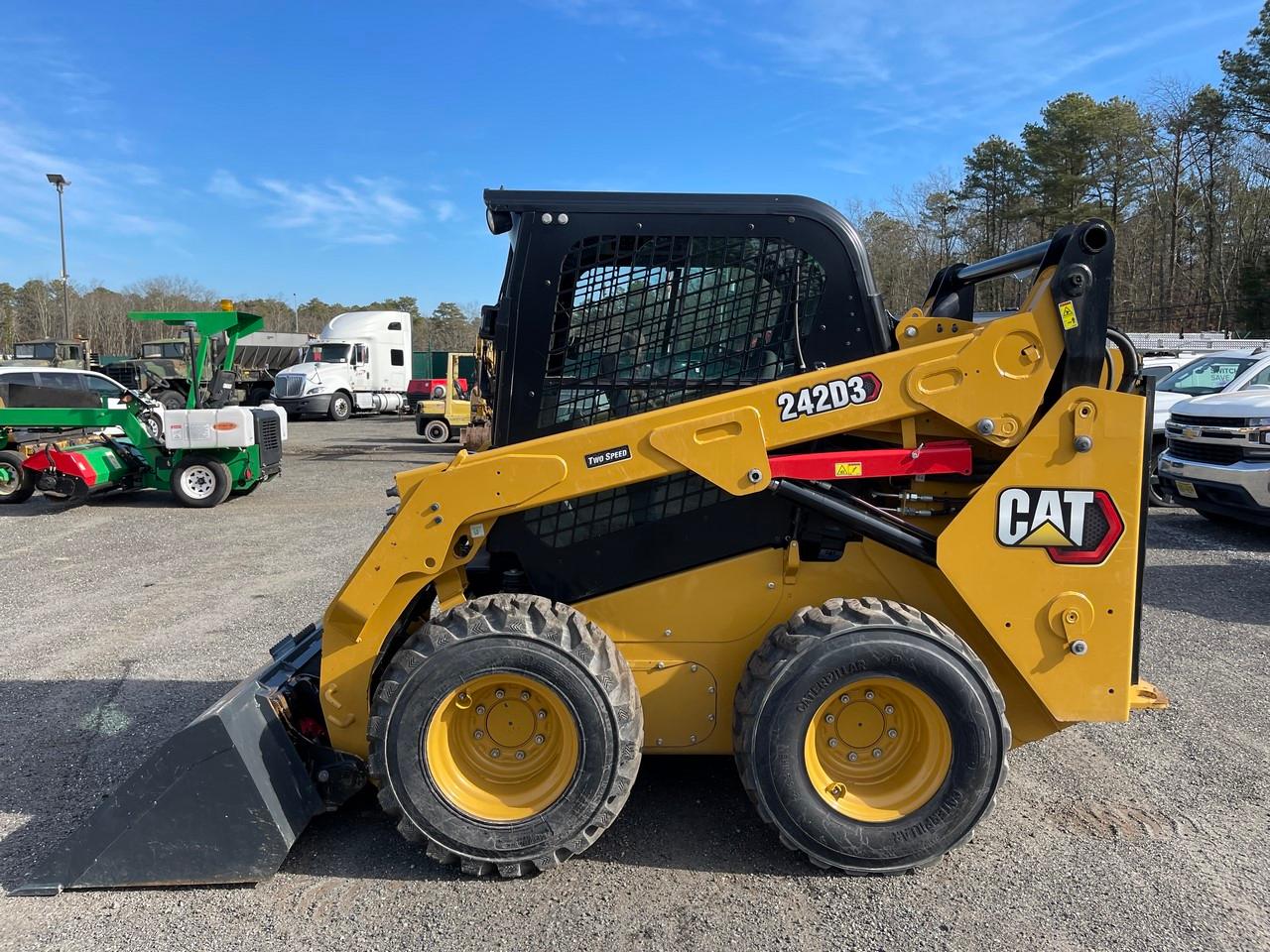 2021 Caterpillar 242D3 EROPS Skid Steer