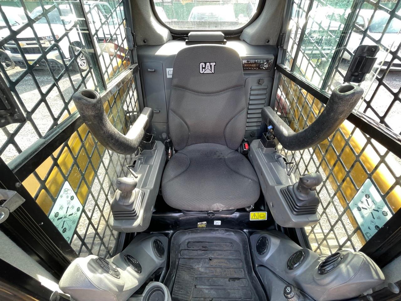 2021 Caterpillar 242D3 EROPS Skid Steer