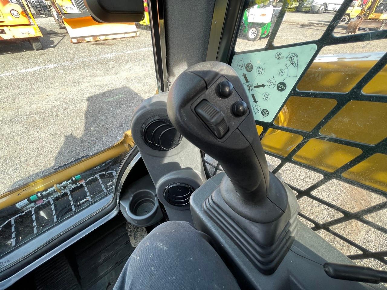 2021 Caterpillar 242D3 EROPS Skid Steer