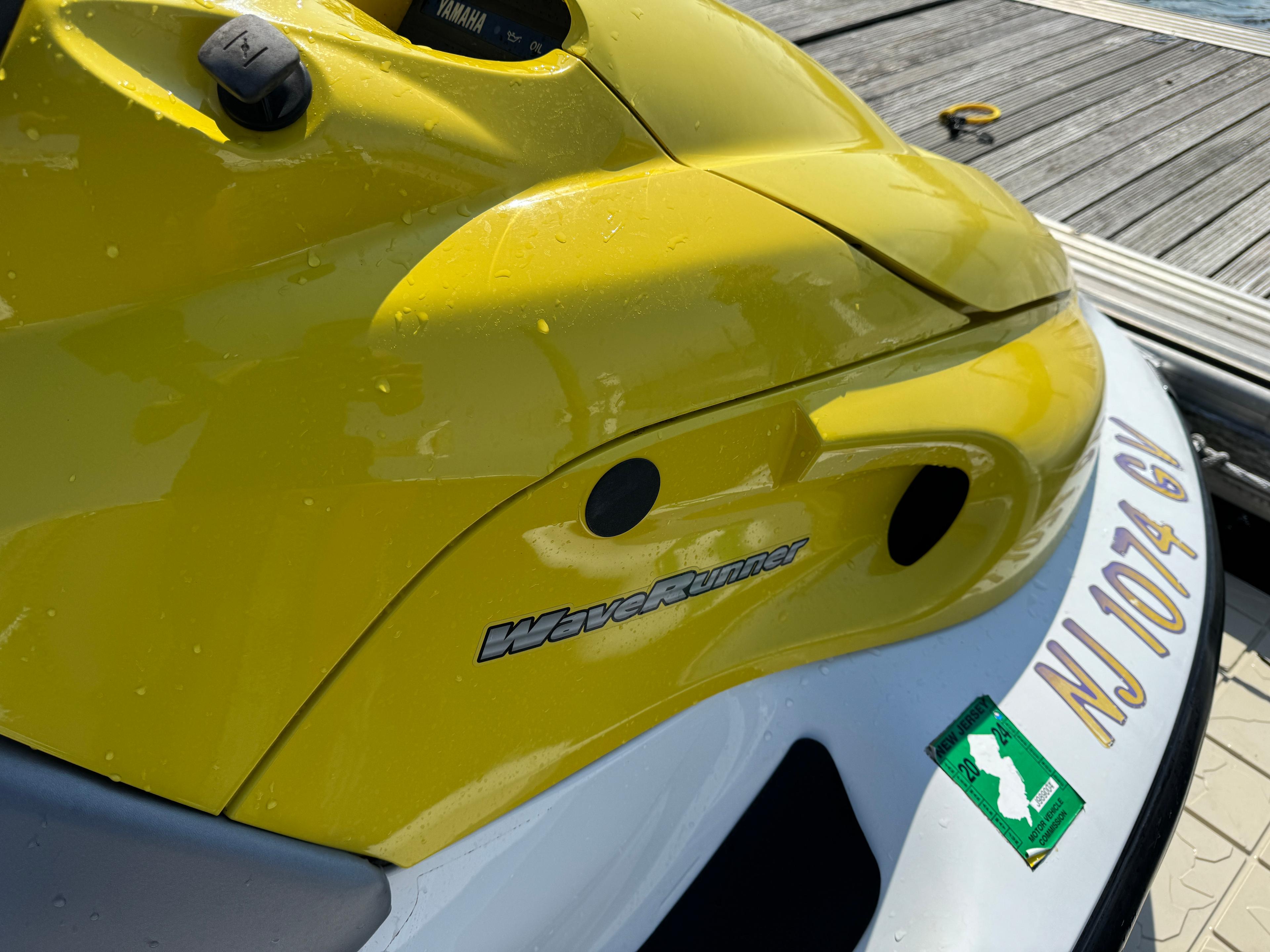 2004 Yamaha 700xl Waverunner w/ Trailer