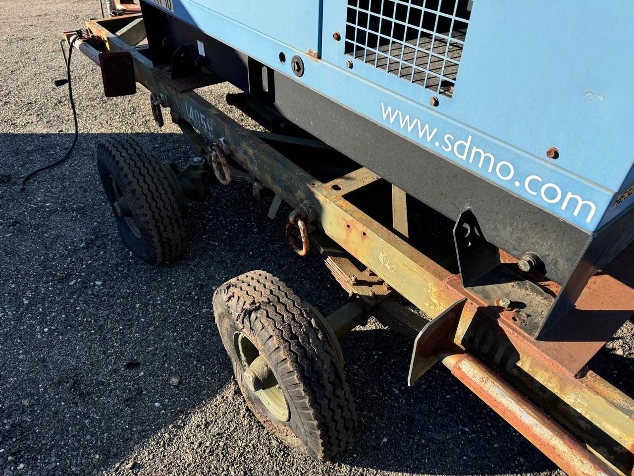 2005 SDMO Generator on Trailer