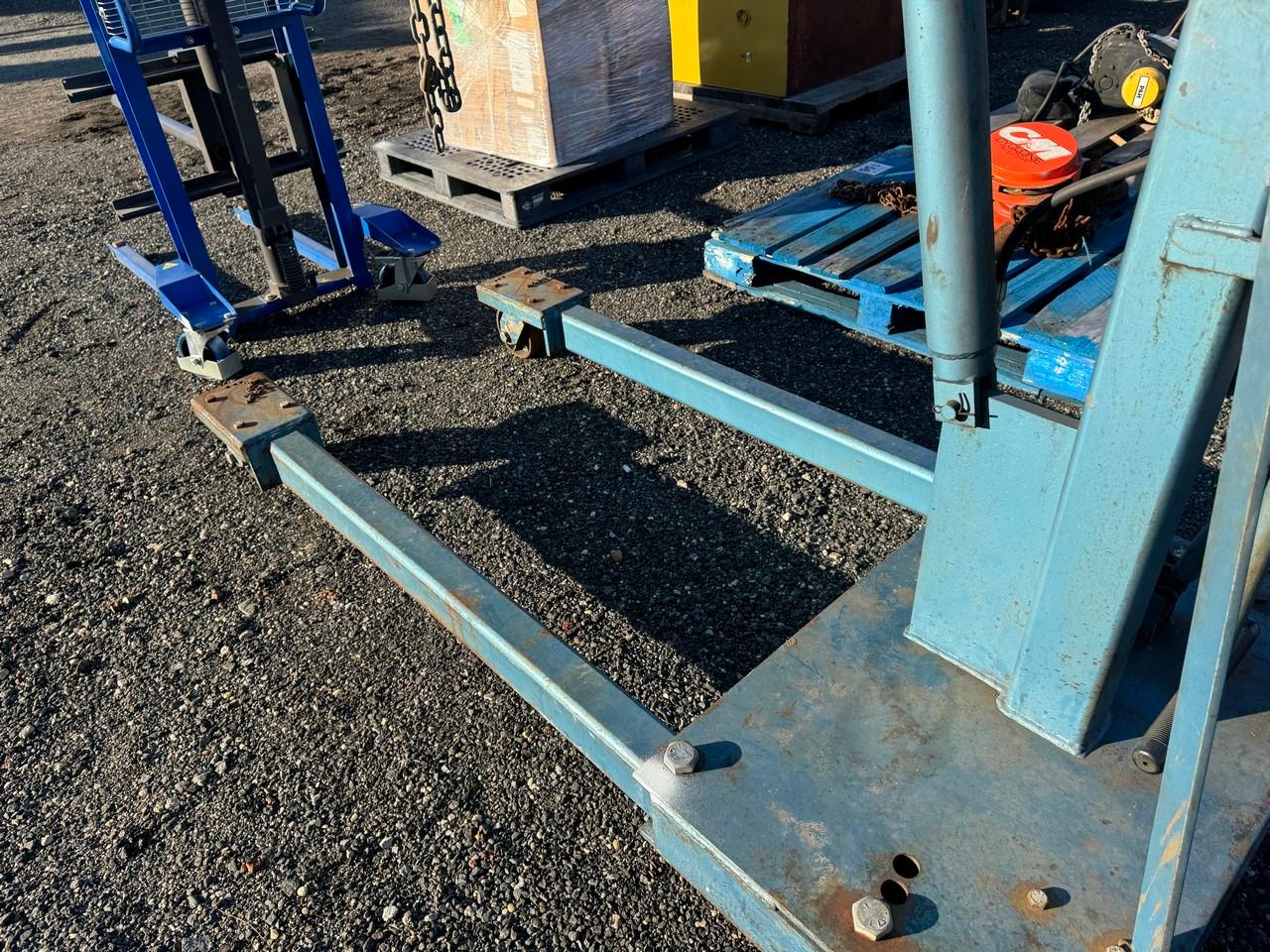 Ruger Engine Hoist