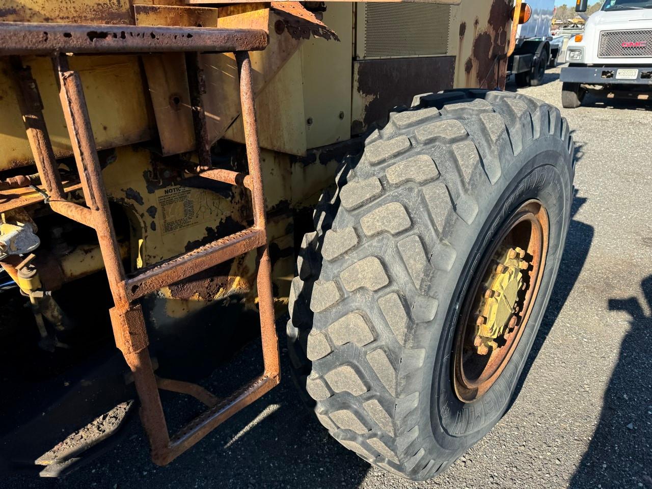 Caterpillar IT28B Wheel Loader