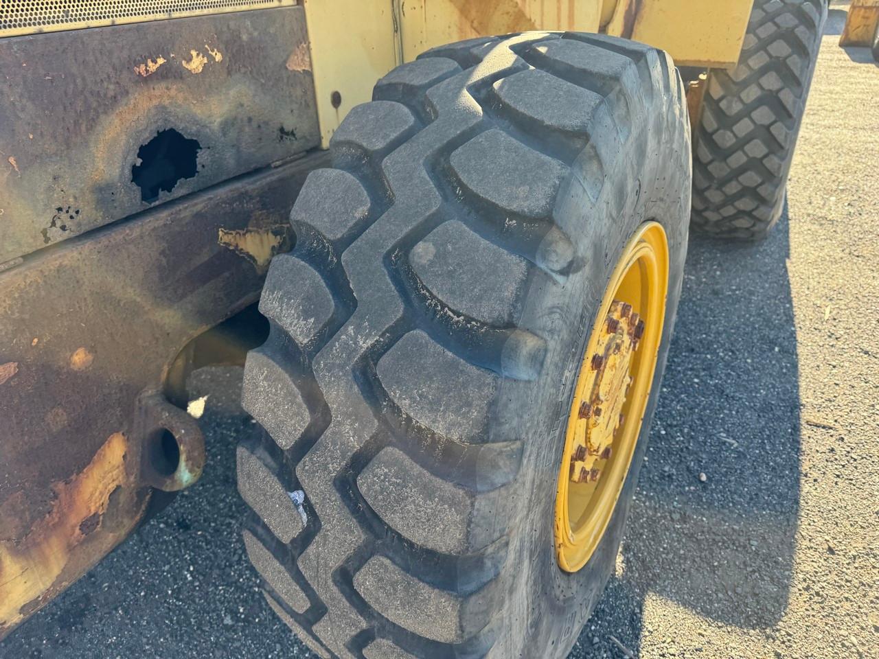 Caterpillar IT28B Wheel Loader