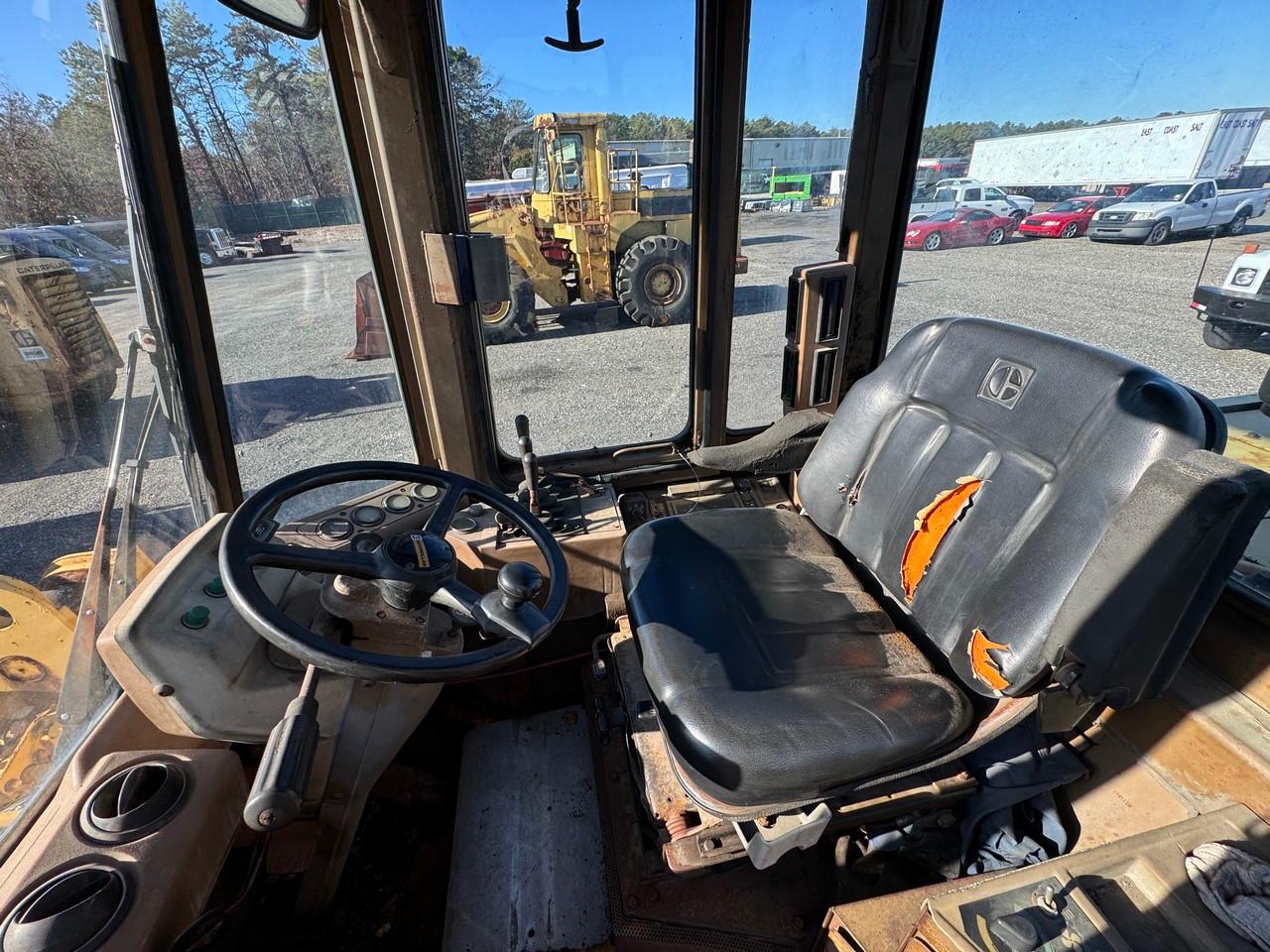 Caterpillar IT28B Wheel Loader
