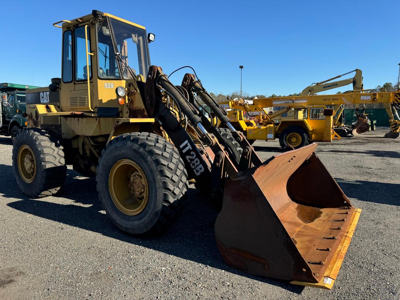 Caterpillar IT28B Wheel Loader