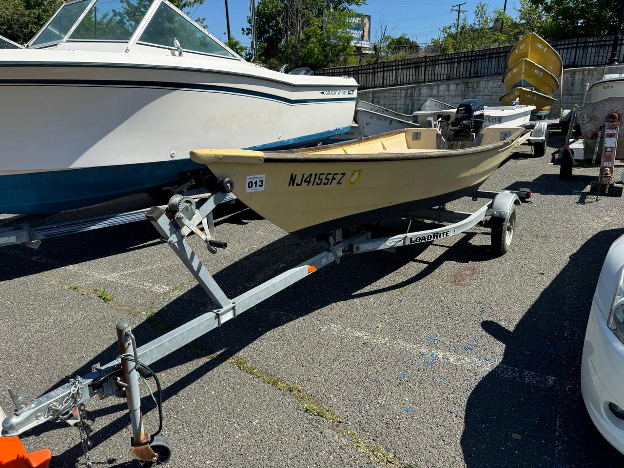 1995 HMD 13' OPEN, FIBER W Trailer