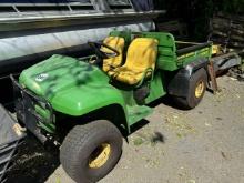 John Deere Gator