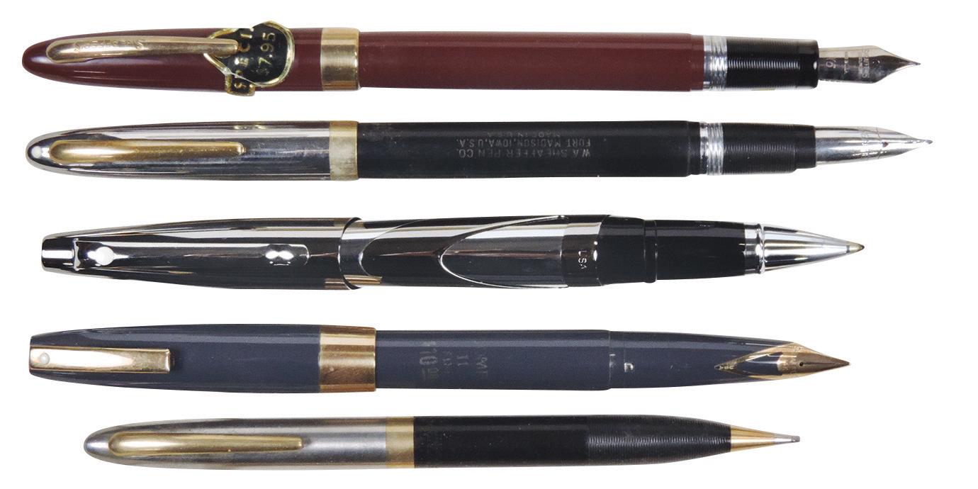 Fountain Pens (4), Sheaffer White Dot Intrigue smoked chrome rollerball, va