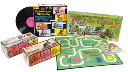 Toy Weird-Ohs (4), Davey & Hot Dogger unassembled kits, Ideal board game &