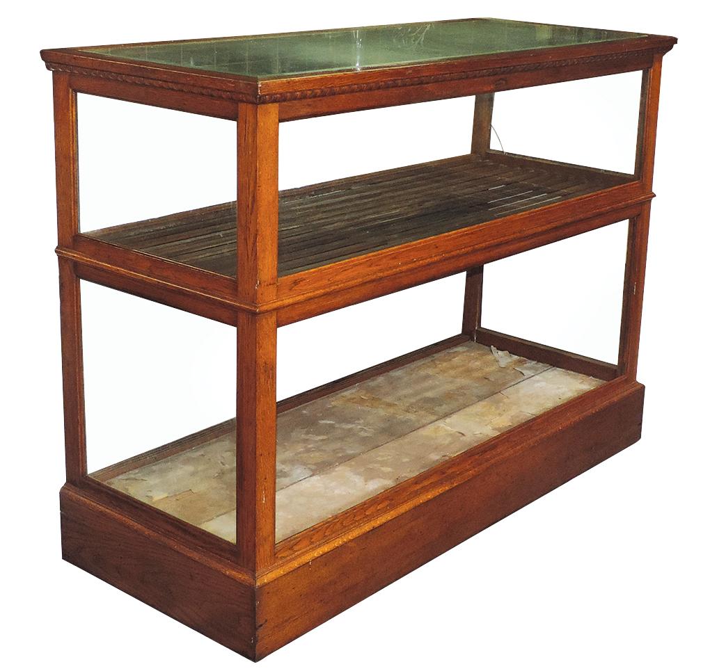 Cigar Store Showcase, oak w/beveled glass top, wood slat center shelf w/hum