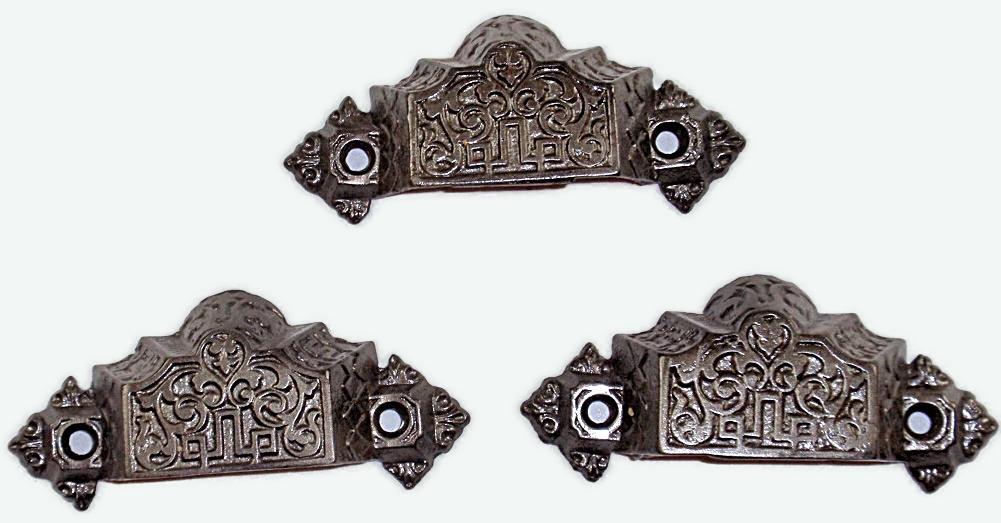 Lot of misc. antique hardware
