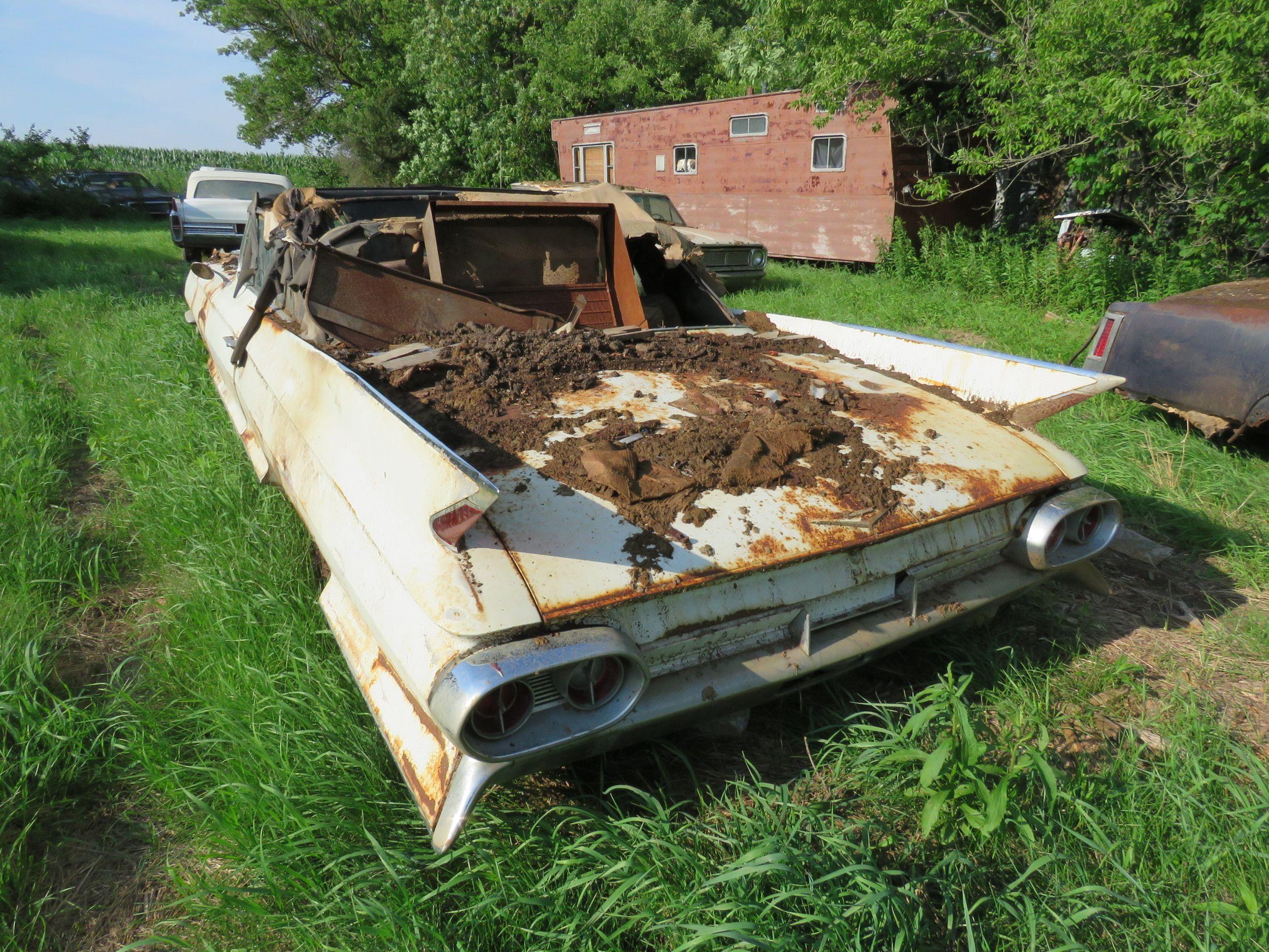 1961 Cadillac Series 62 Convertible Project