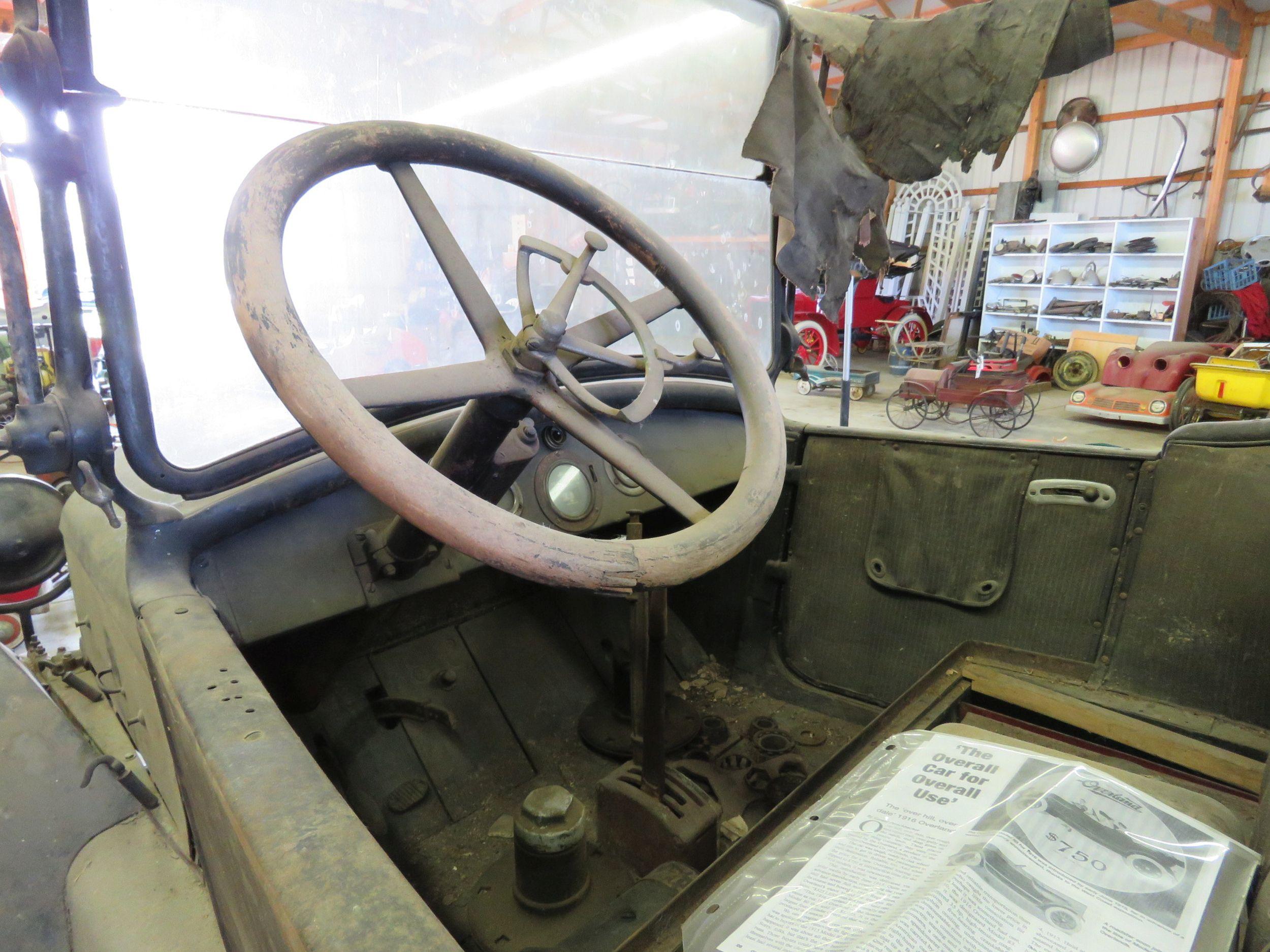 1916 Overland Touring Car