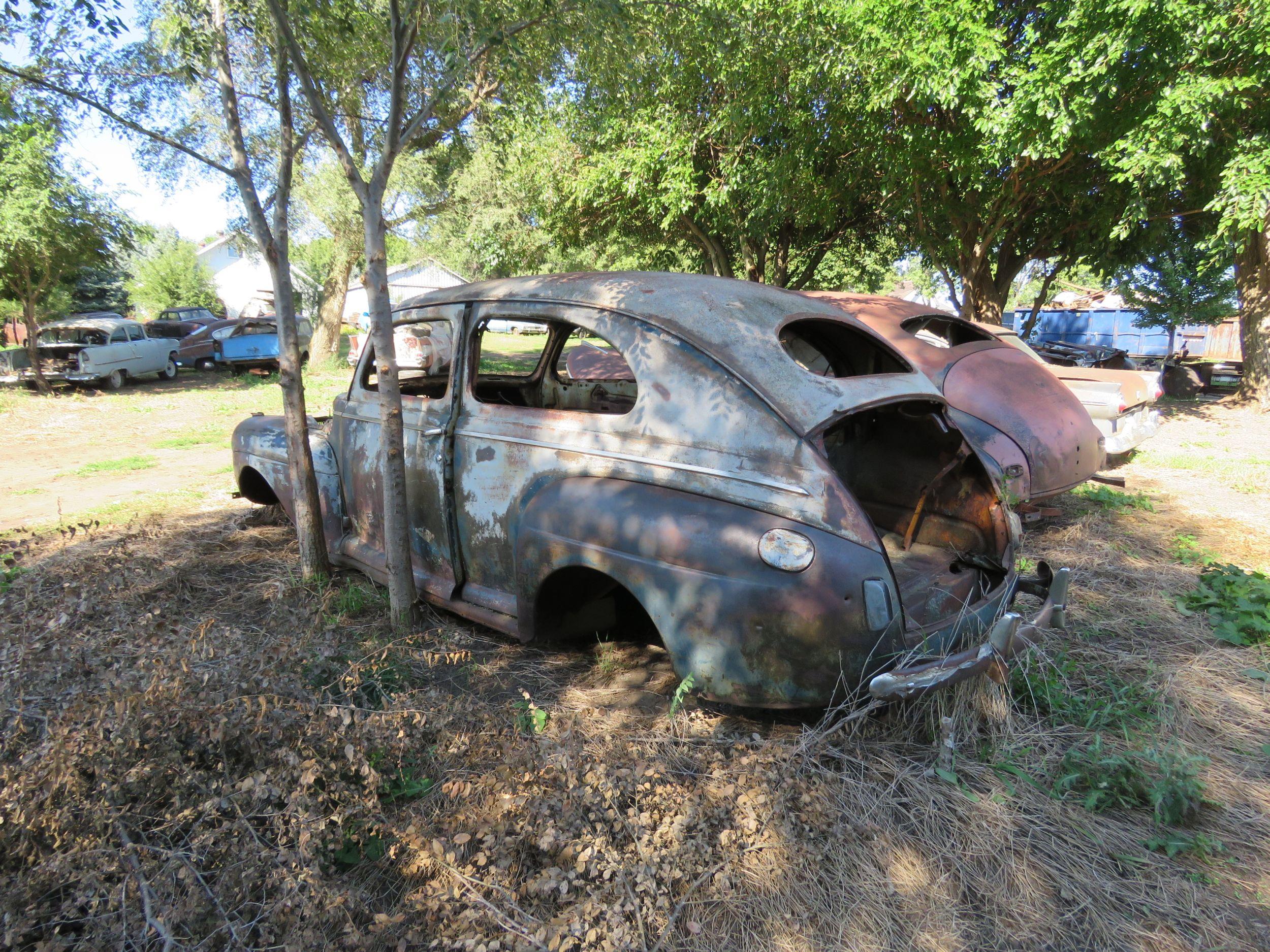 1941 Ford 2dr Sedan Body for Project or Parts