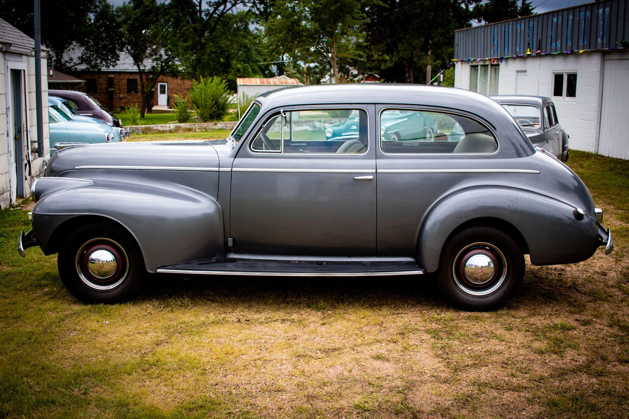 1940 Oldsmobile 2dr