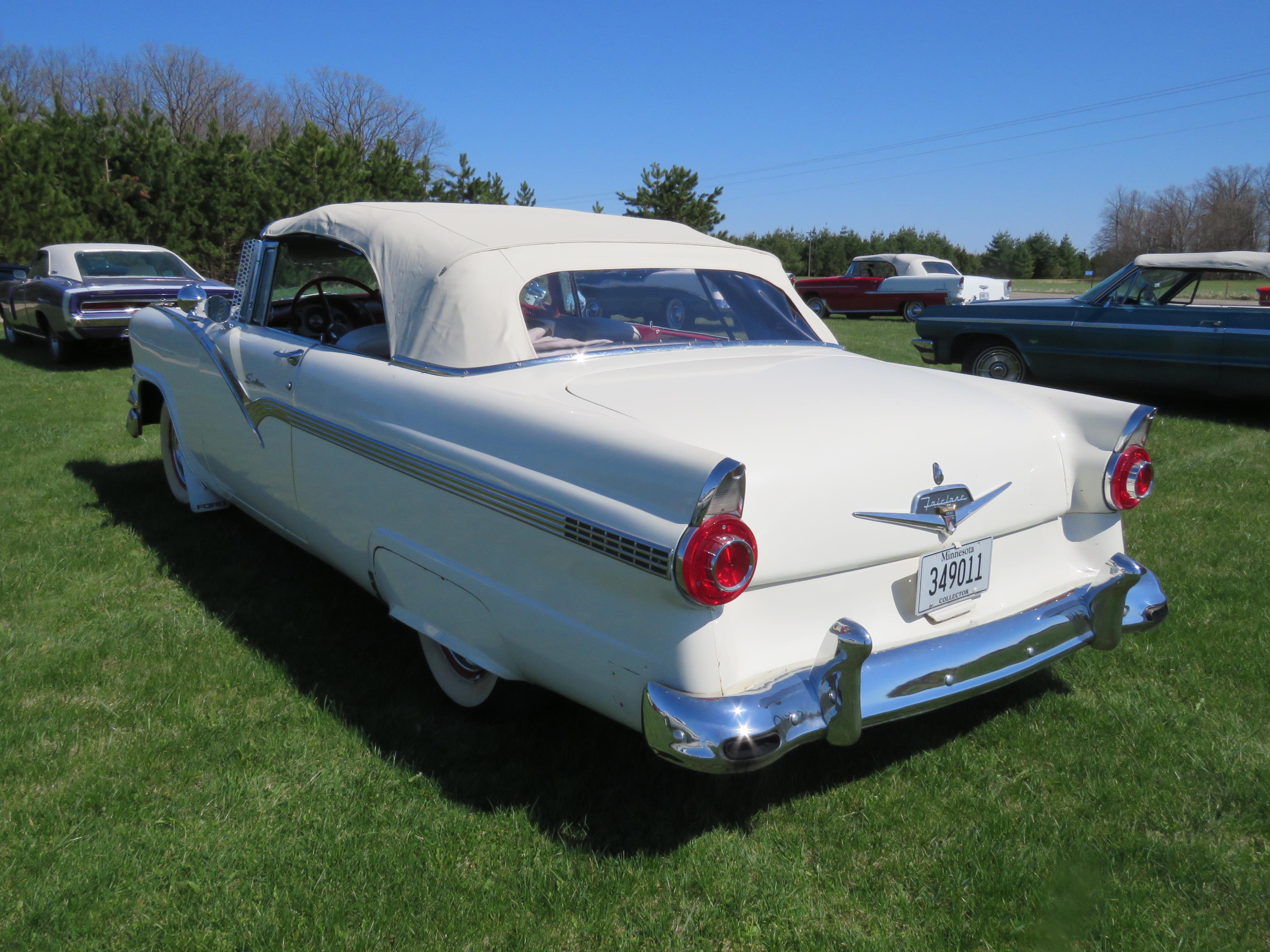 1956 Ford Sunliner Convertible