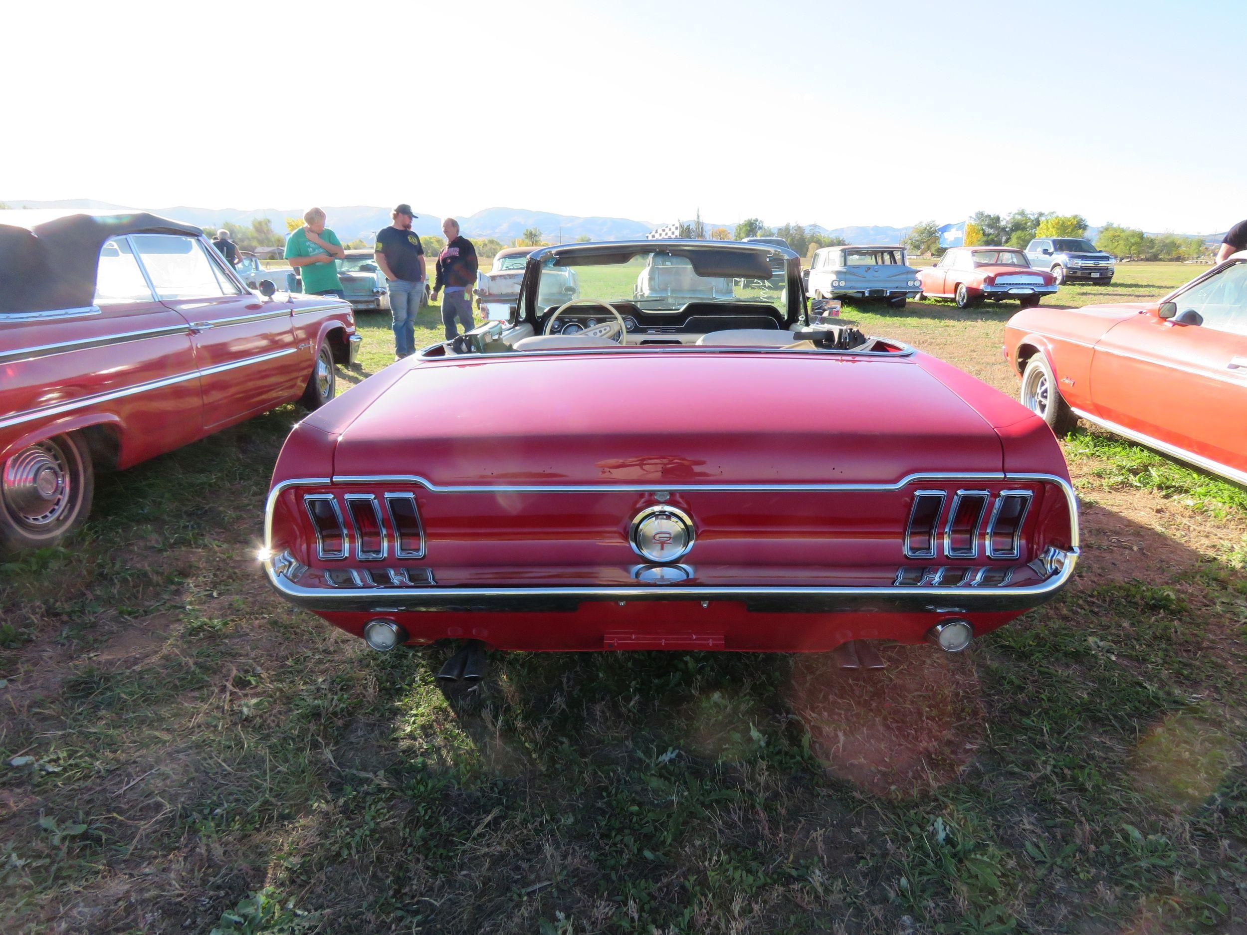 Ford Mustang Convertible