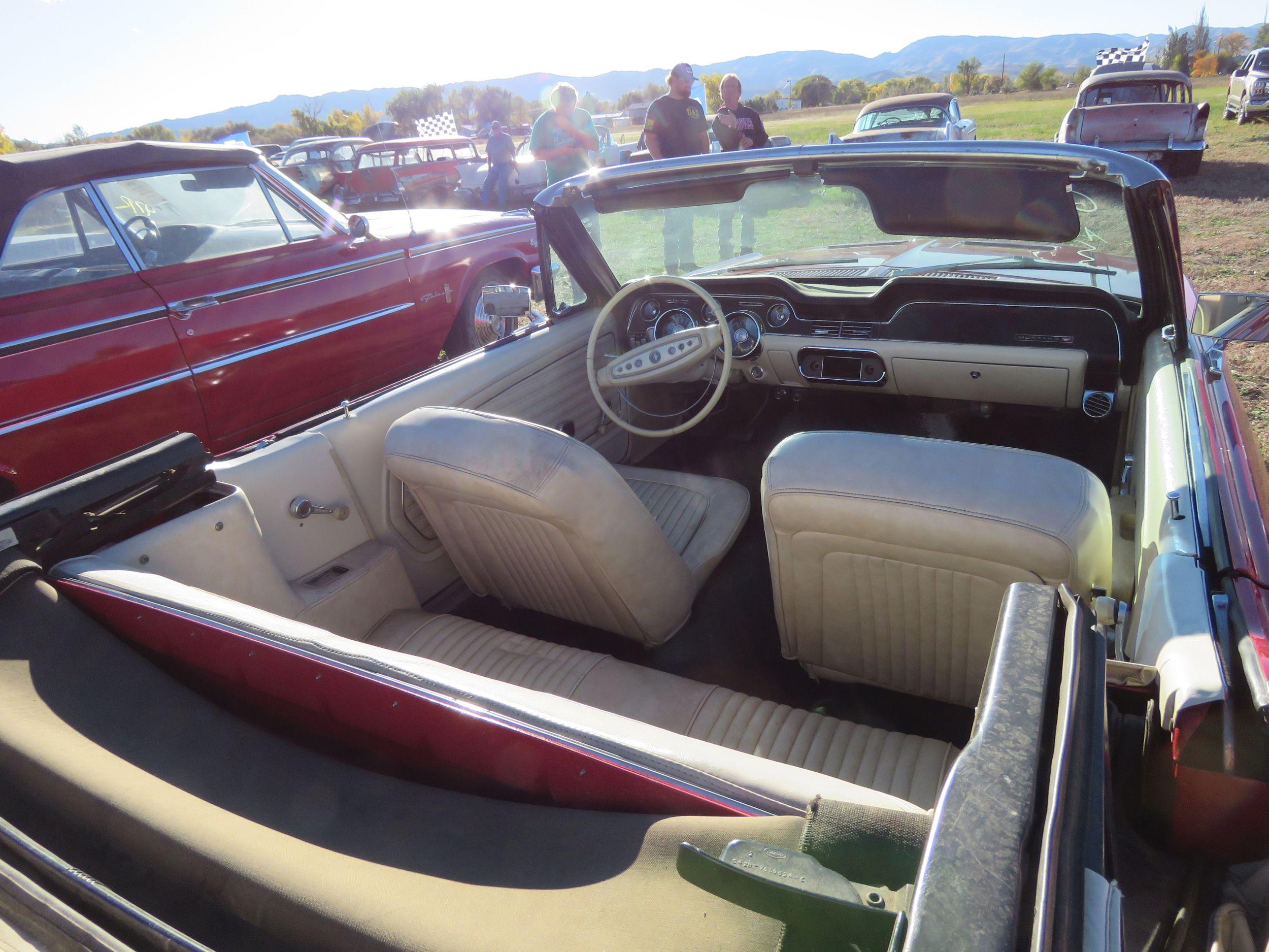 Ford Mustang Convertible