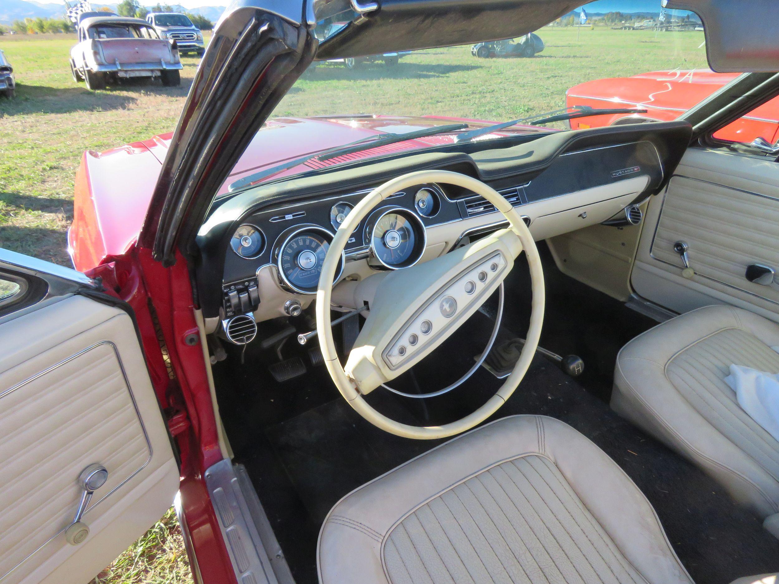 Ford Mustang Convertible