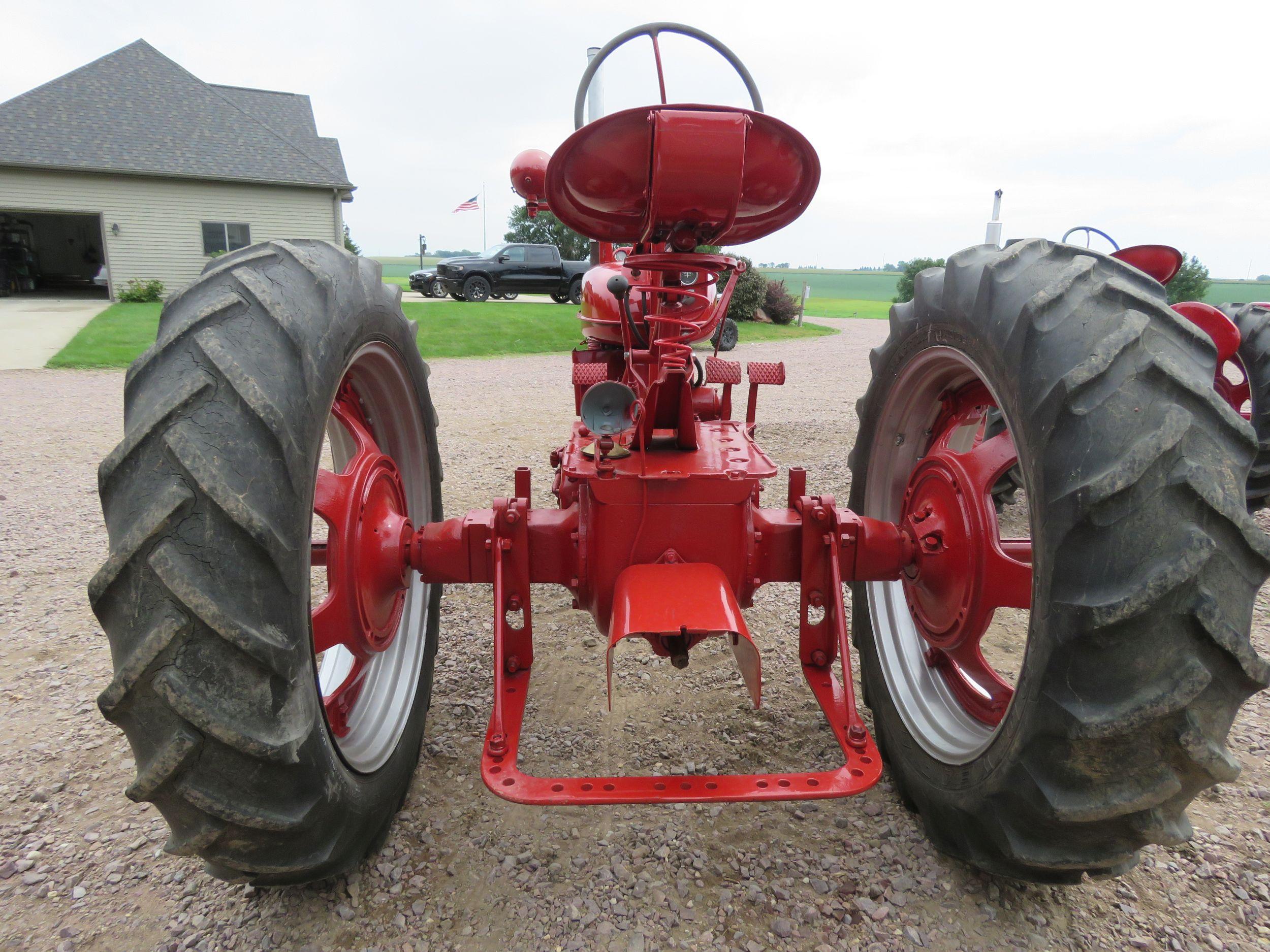 1948 Farmall H Tractor