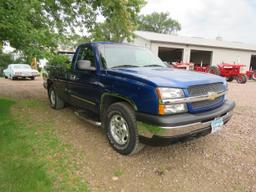 2003 Chevrolet Silverado LS 1/2 ton pickup