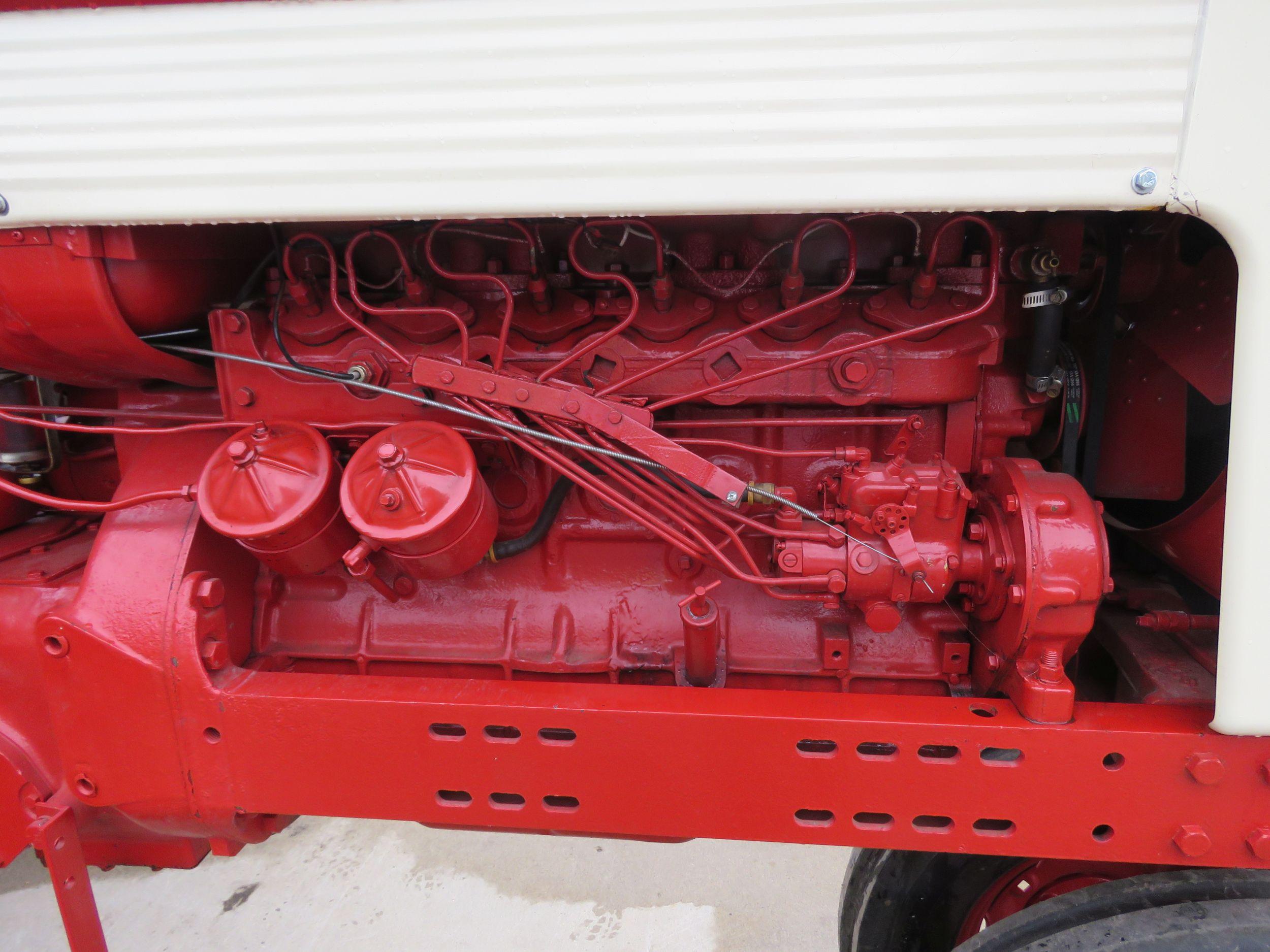 1961 International Farmall 560 Tractor