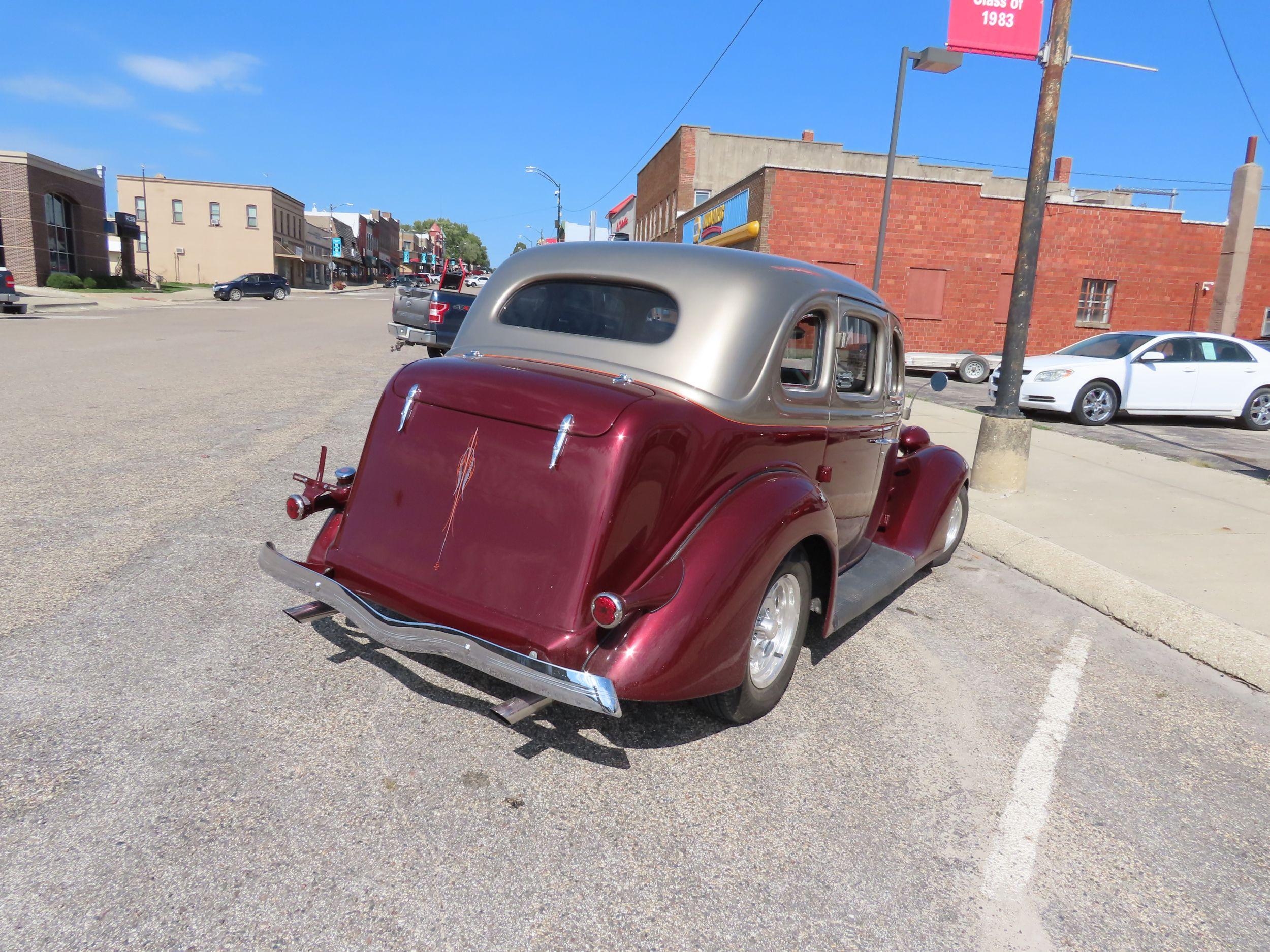 1936 Ford 4dr Suicide Sedan Street rod