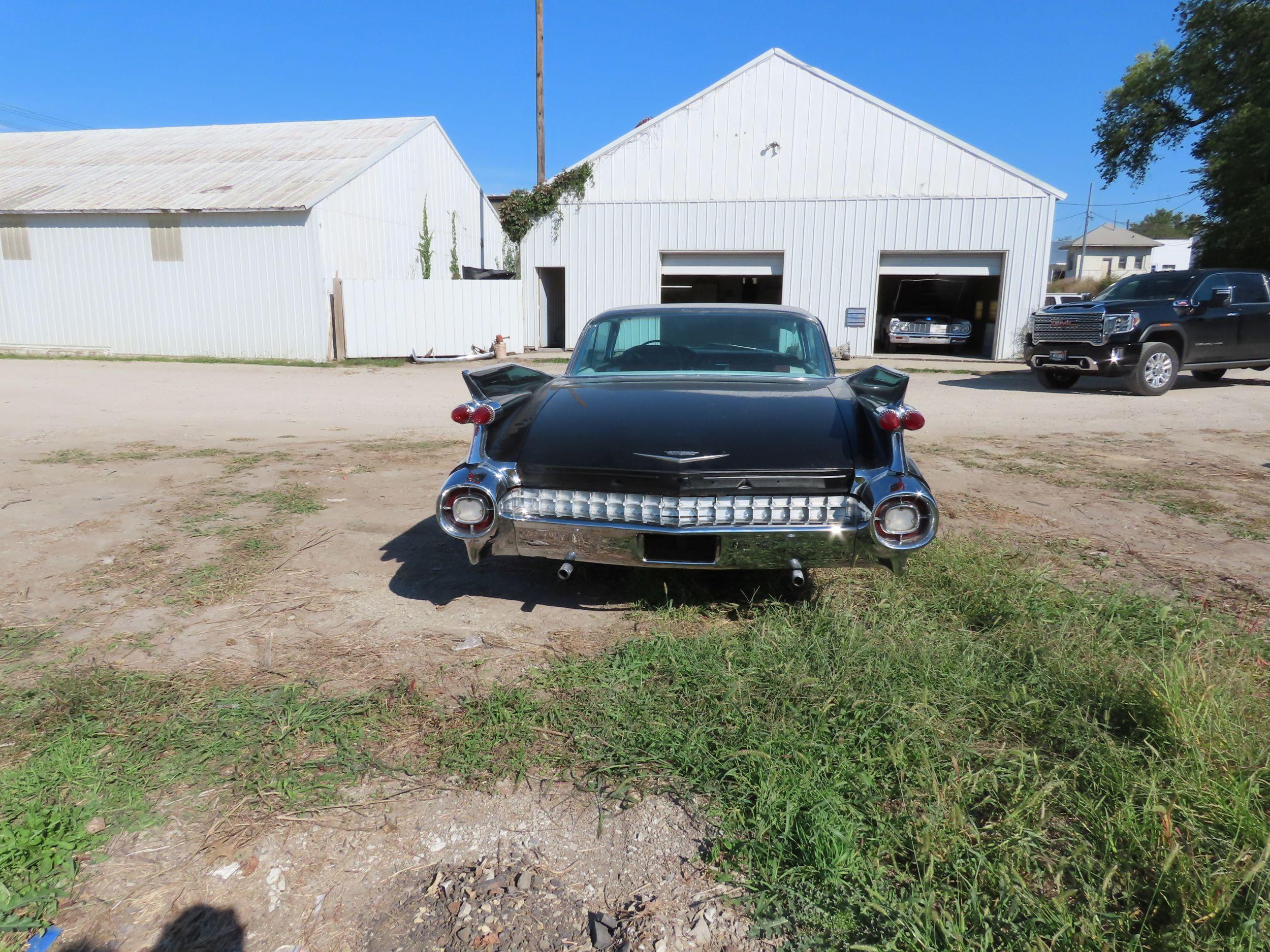 1959 Cadillac Coupe DeVille 2dr HT