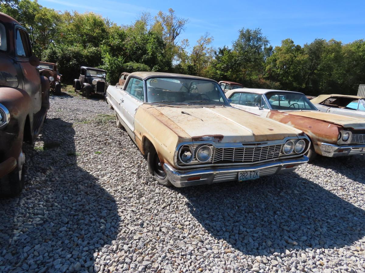 1964 Chevrolet Impala 2dr HT