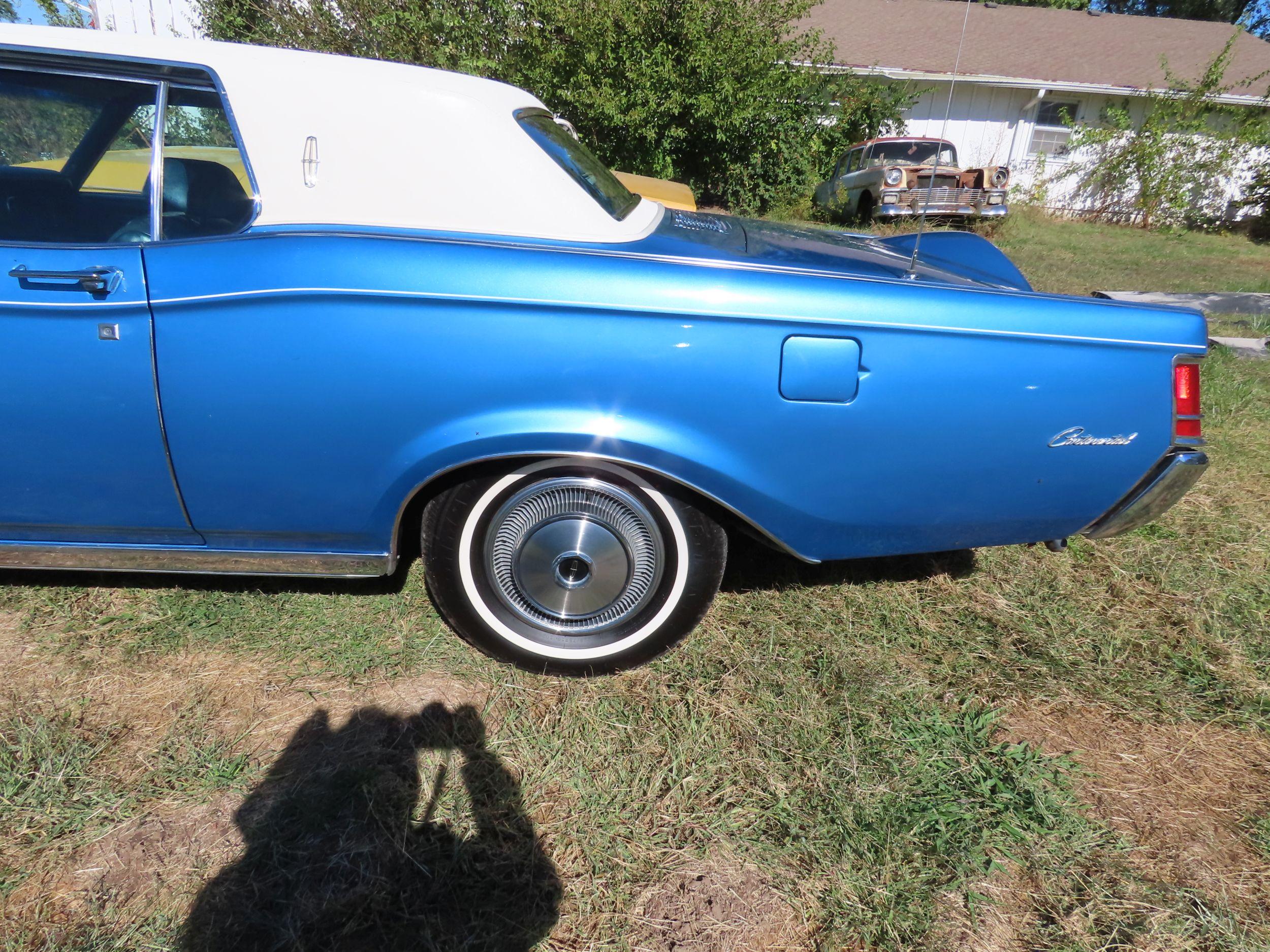 1971 Lincoln Mark III