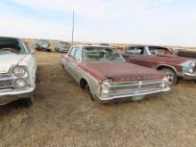1965 Plymouth Fury III 4dr Sedan