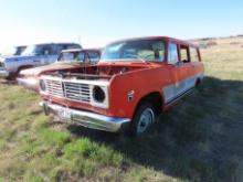 1972 International 1010 Travel All