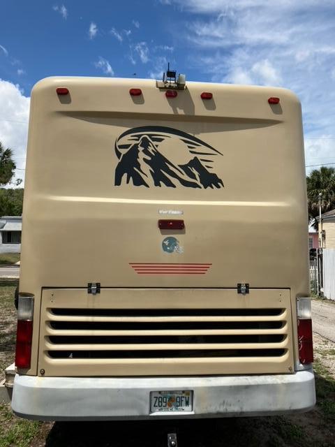 1991 Spartan Motor Home Recreational Vehicle, VIN # 4S7KT9S03MC003799