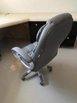 Desk Chair (with minor damage to back)