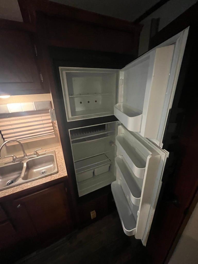 2019 Sunlite Camper, VIN#7J3U1E127KS001113