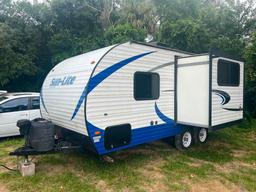 2019 Sunlite Camper, VIN#7J3U1E127KS001113