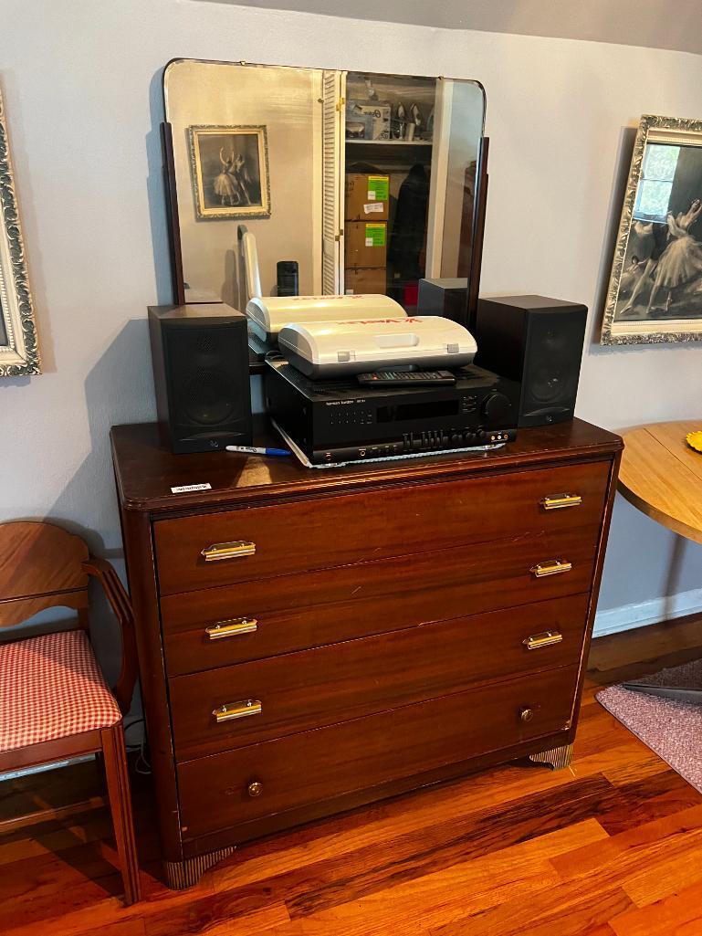 Vintage dresser Set