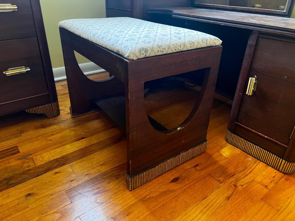 Vintage dresser Set