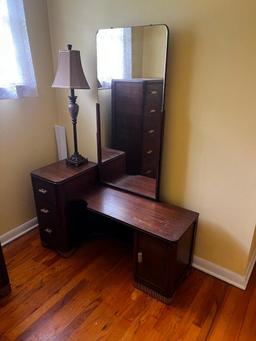 Vintage dresser Set