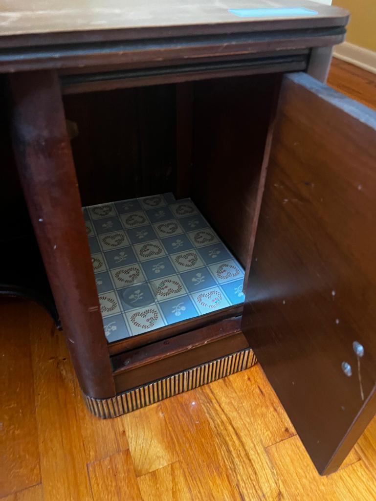 Vintage dresser Set