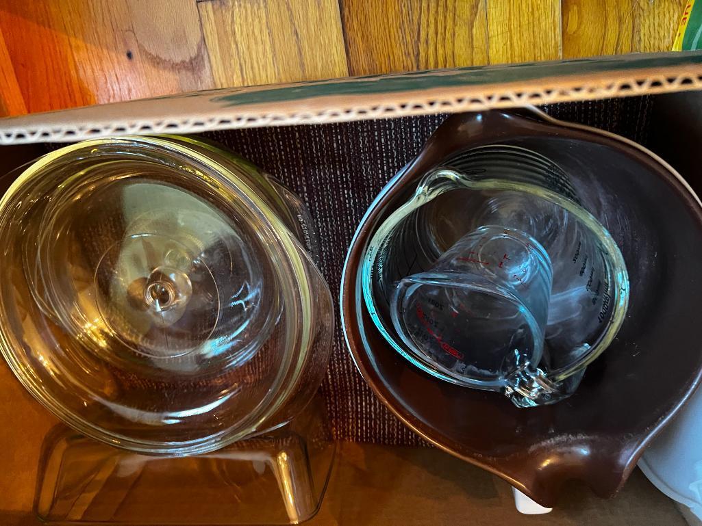 10 boxes of Misc kitchenware and accessories
