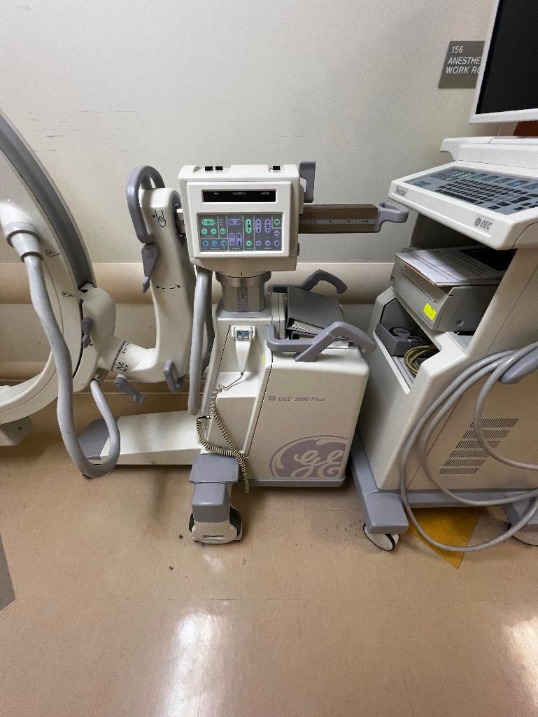 GE OEC 9800+ C Arm Xray System
