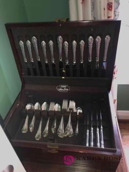 95- pieces sterling silver silverware set