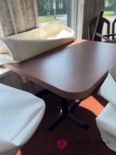 Table with cover 32 in x 32 in