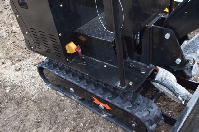 AGT QS12R Mini Excavator