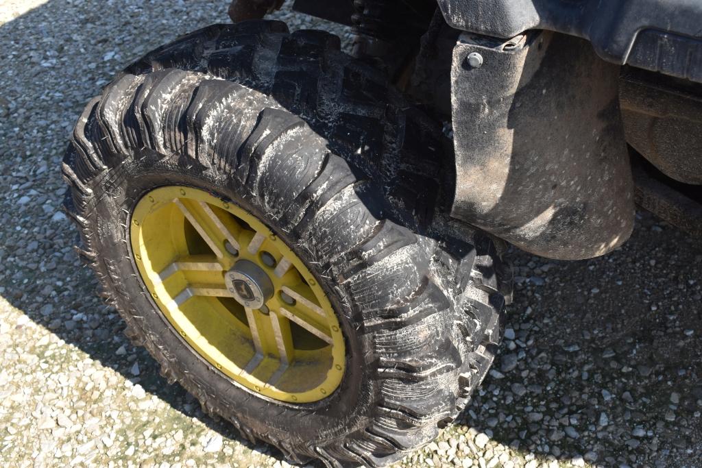 John Deere 825i Gator, 2014