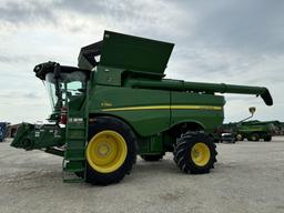 John Deere S780 Combine, 2022