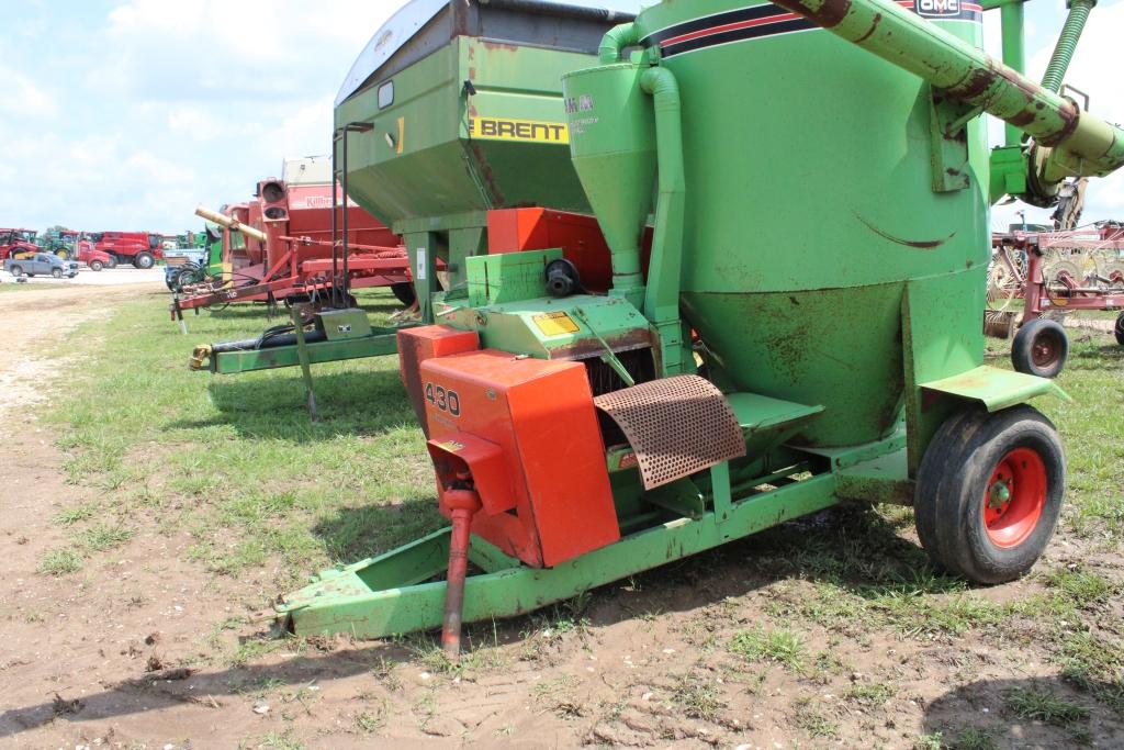 Owatonna 430 Hammer Mill