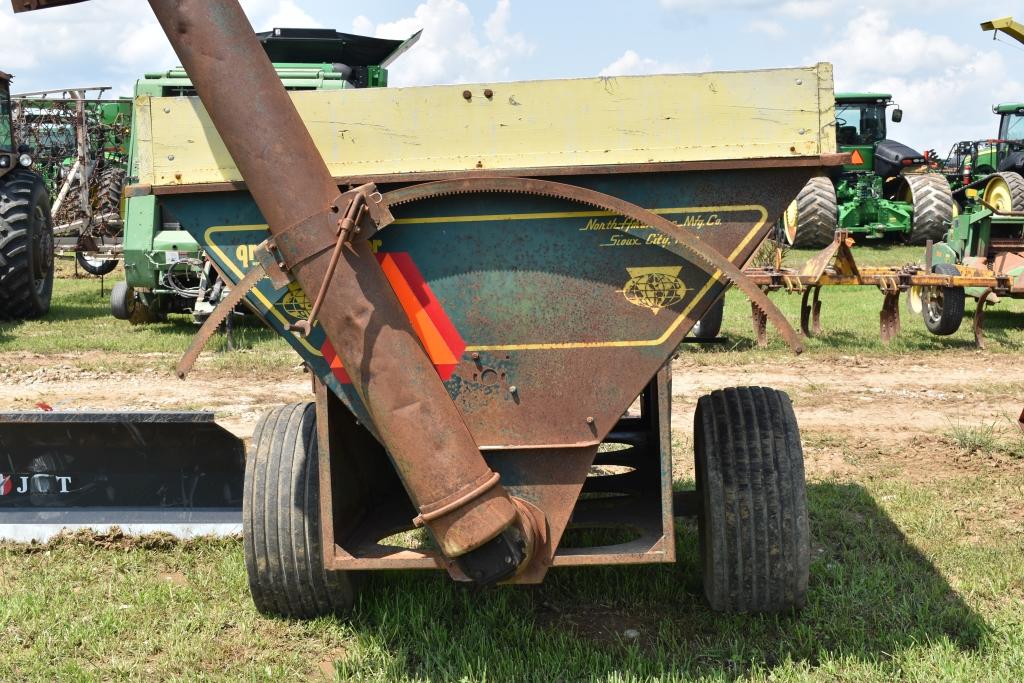Grain-O-Vator Series 10 Auger Wagon